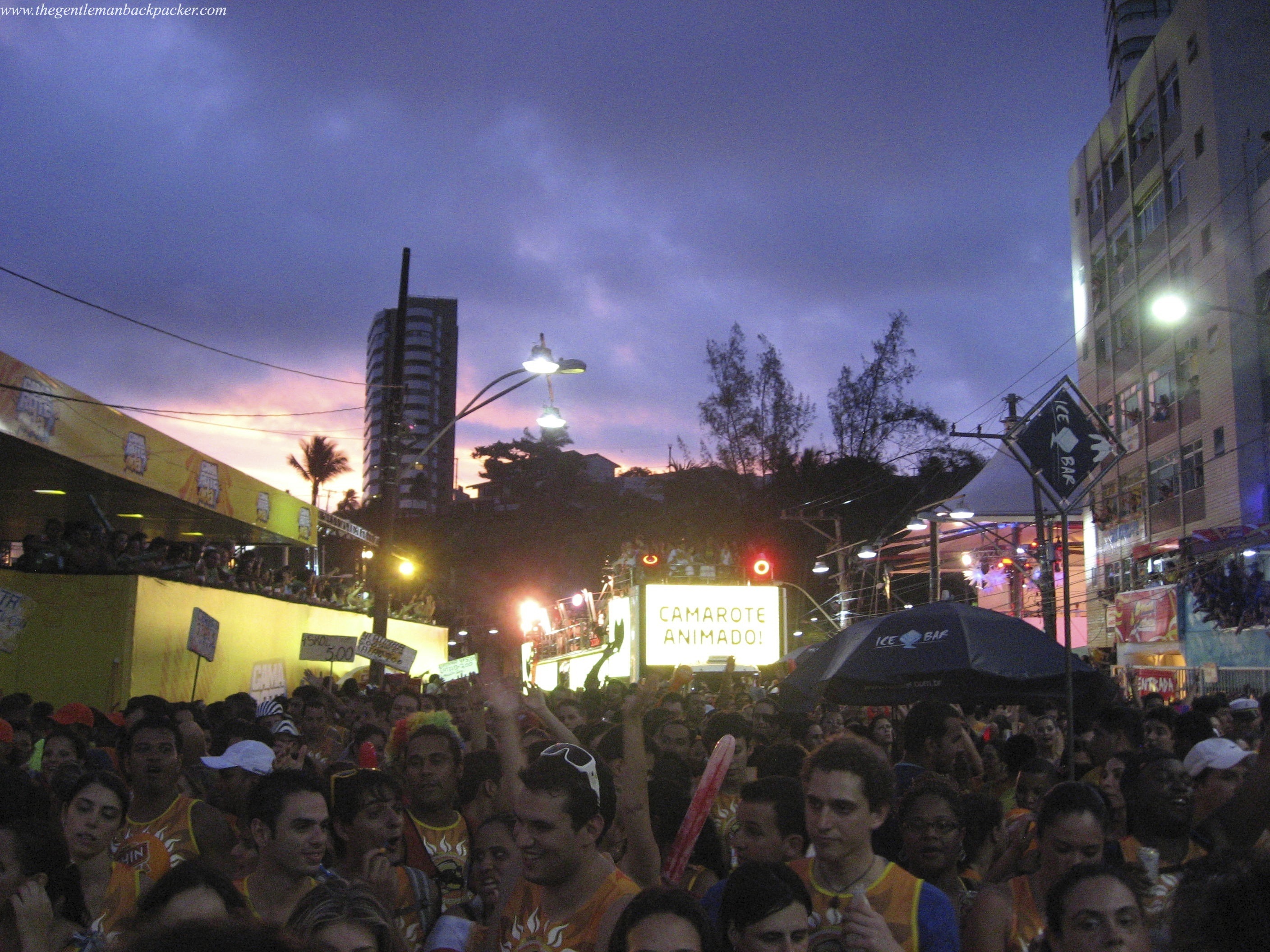 Sunset on Sunday, with Ivete Sangalo as we approach the finish line